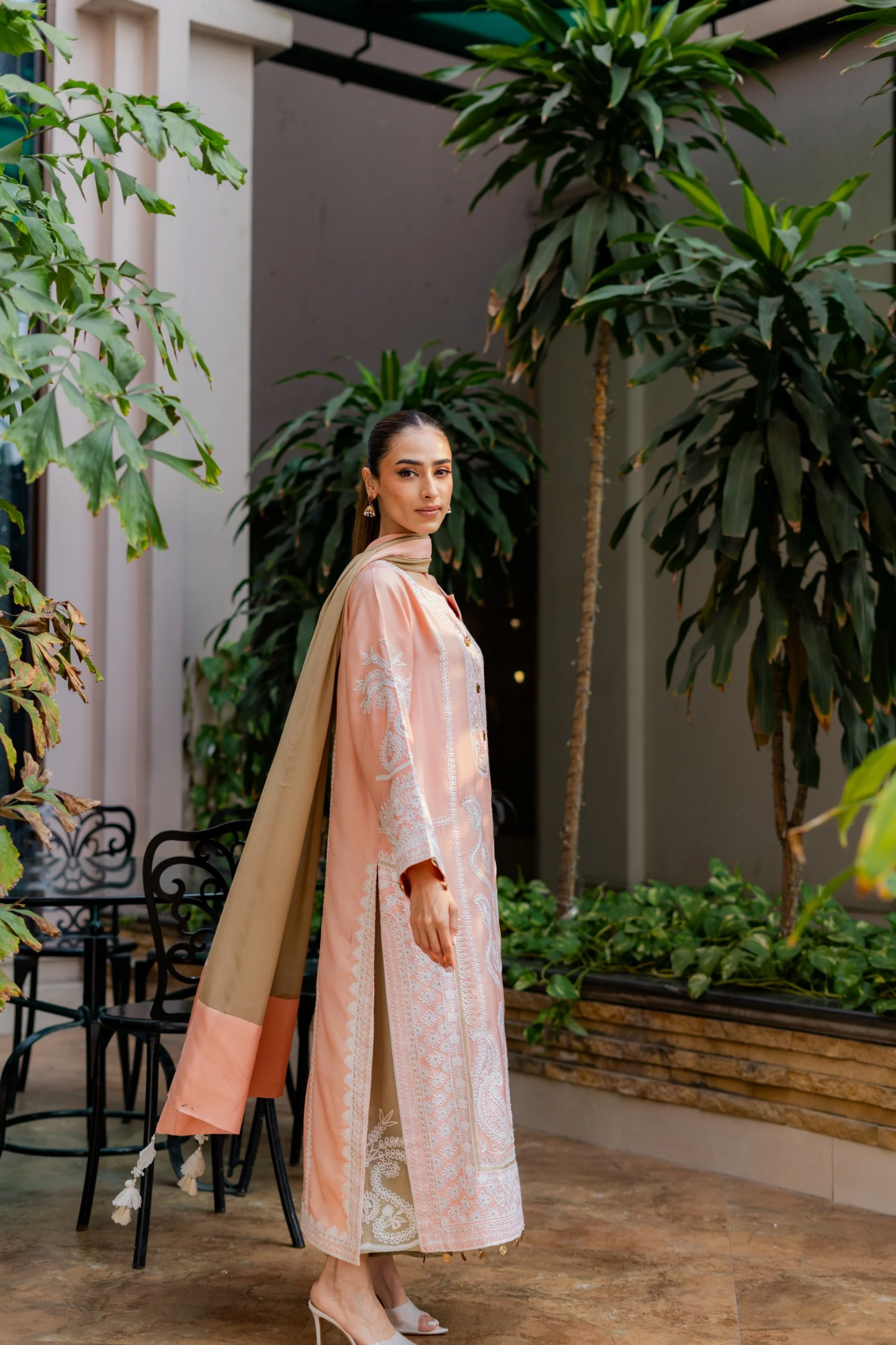 Chaand Sitara | Peach