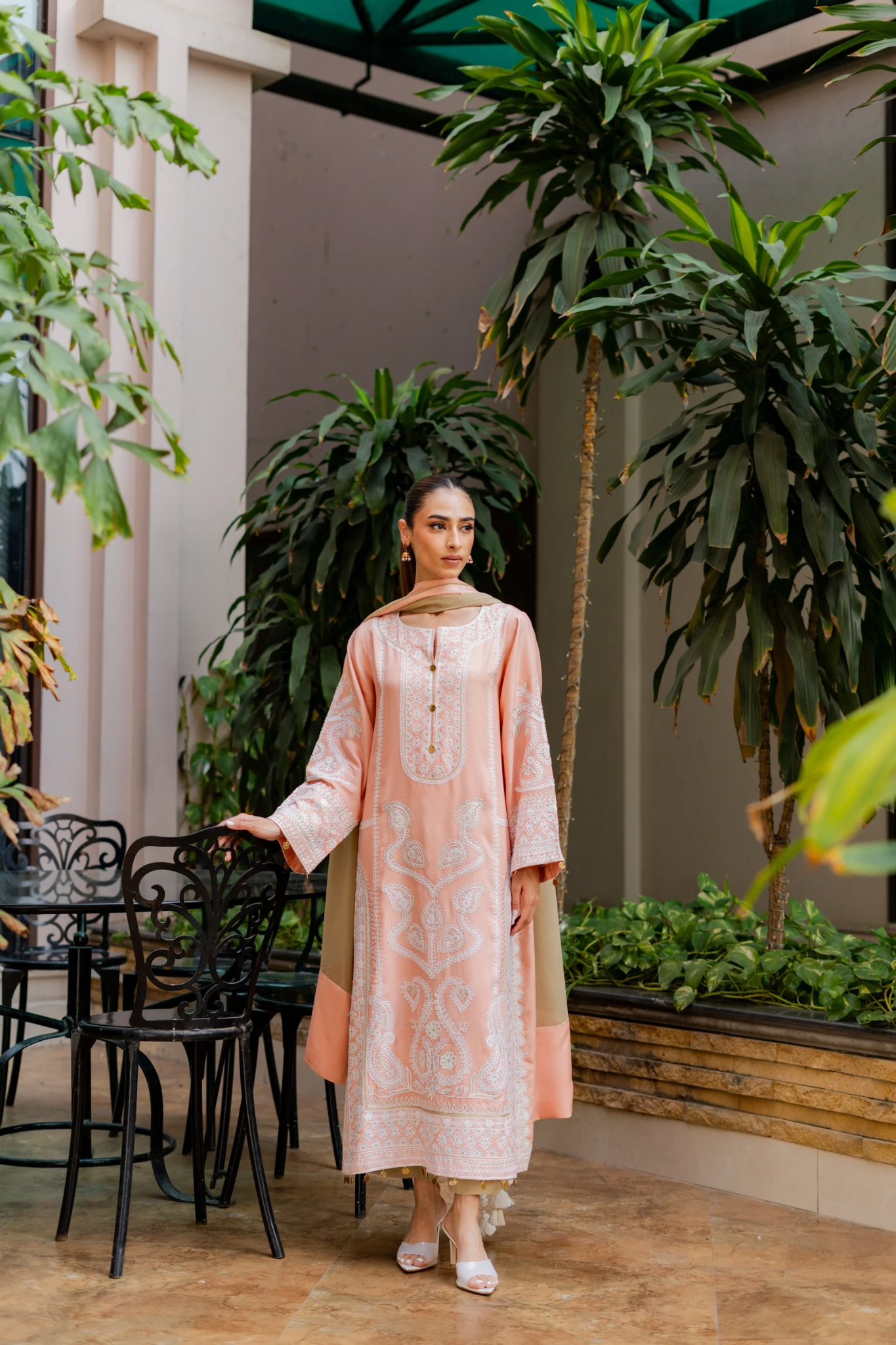 Chaand Sitara | Peach