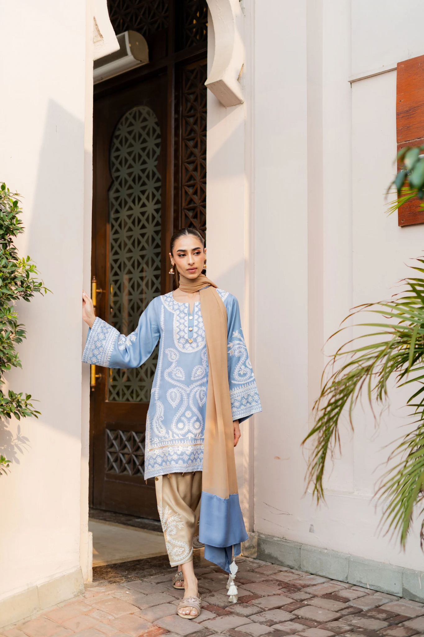 Chaand Sitara | Blue