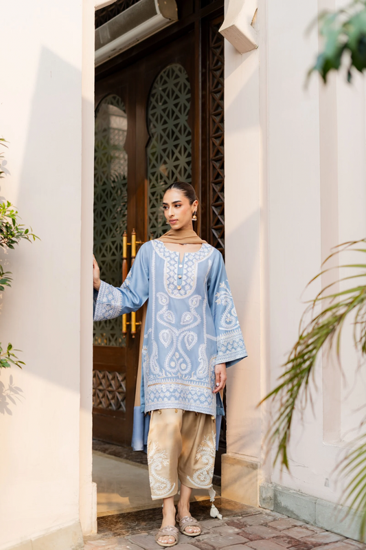 Chaand Sitara | Blue